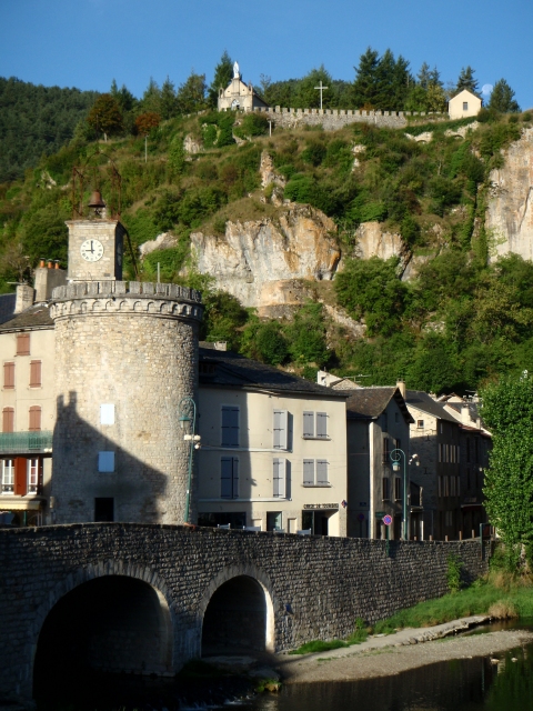 la tour de l'horloge à Meyrueis